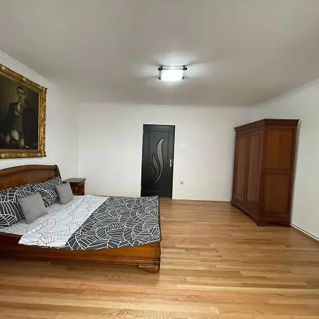 M & I Apartment 2 Targu Mures Exterior photo