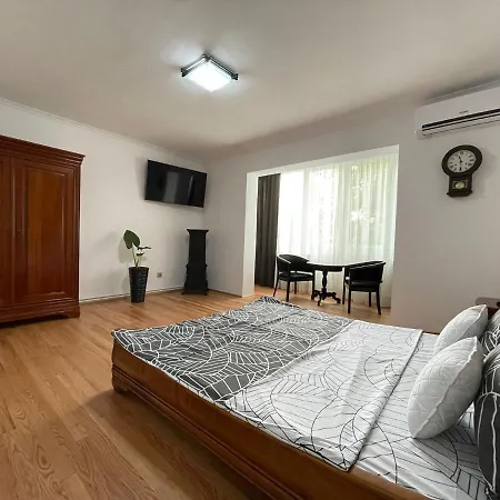 M & I Apartment 2 Targu Mures Exterior photo